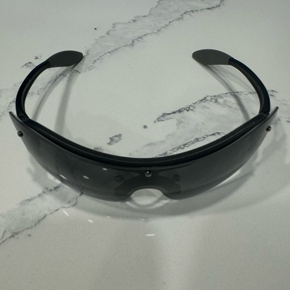 TYR Sunglasses - Picture 5 of 6